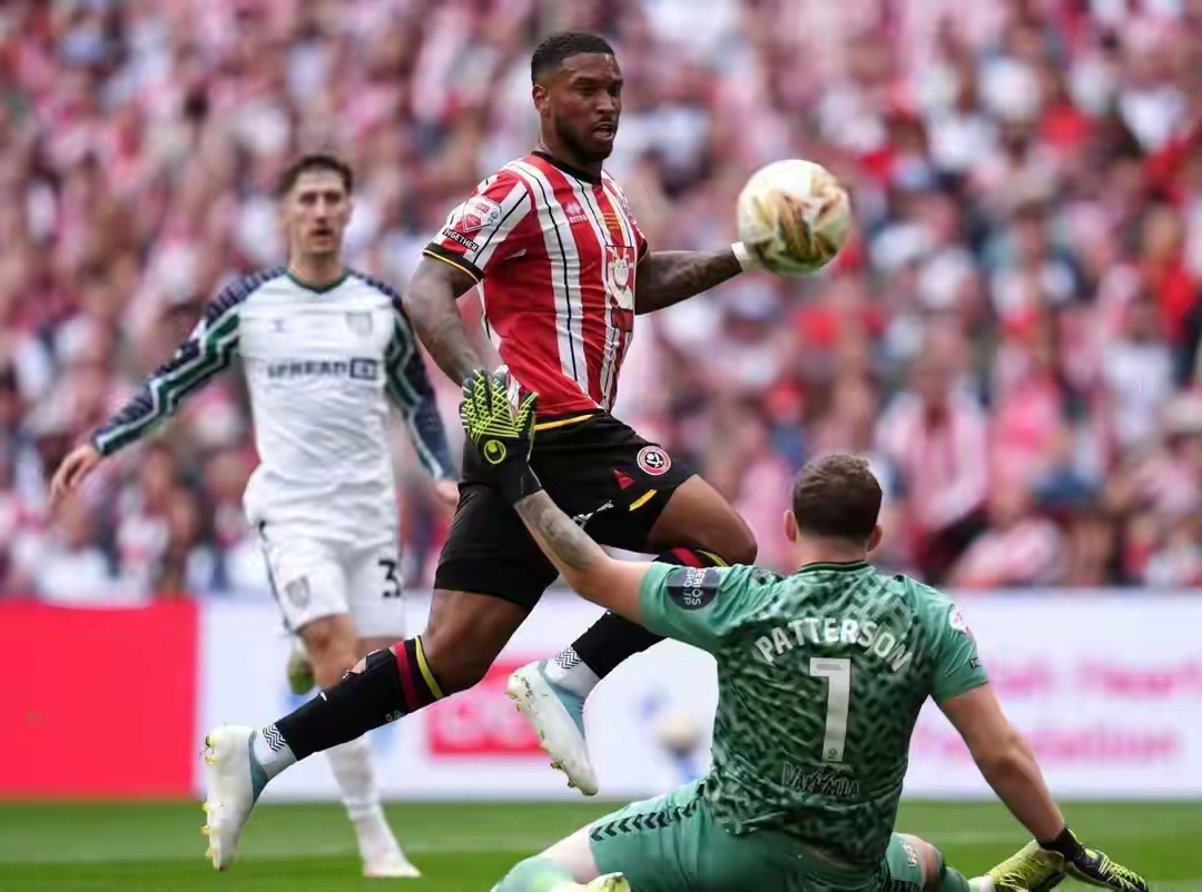 莱斯特城主场不敌谢菲联，失势难挽