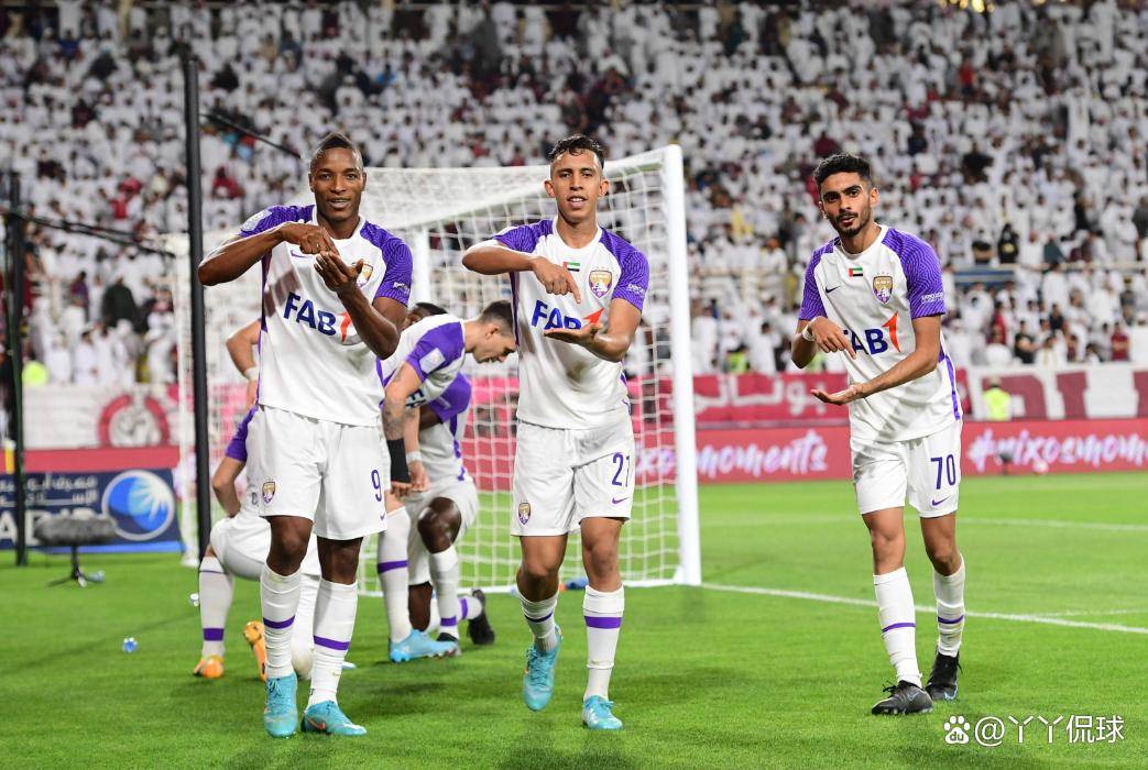 包含尤文图斯中场发挥关键作用，球队整体实力不容小觑的词条