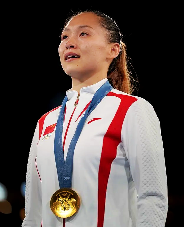 爱尔兰拳击选手崭露头角，冲击金牌