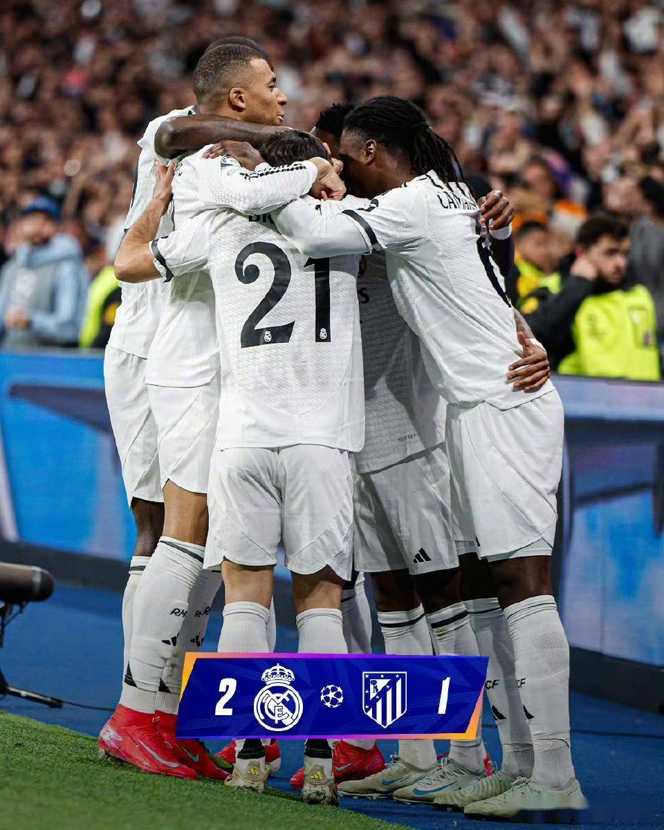 包含淘汰赛首轮，欧洲精英联赛掀起波澜的词条