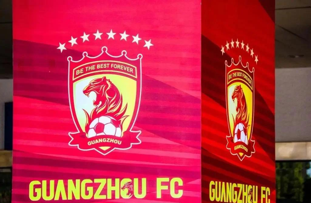 包含广州恒大豪取六连胜,积分榜领先优势巨大!的词条 包含广州恒大豪取六连胜,积分榜领先优势巨大!的词条