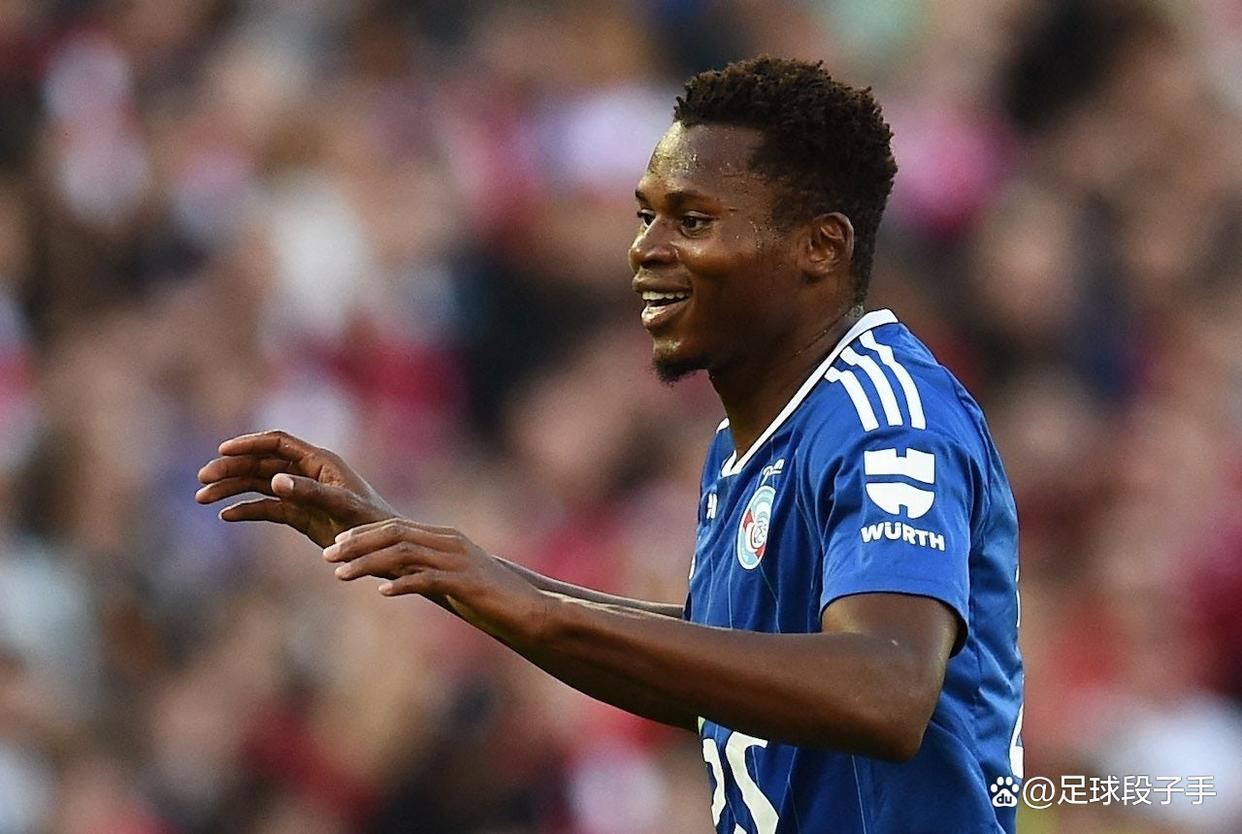 关于斯特拉斯堡客场不敌昂热，遭遇失利的信息