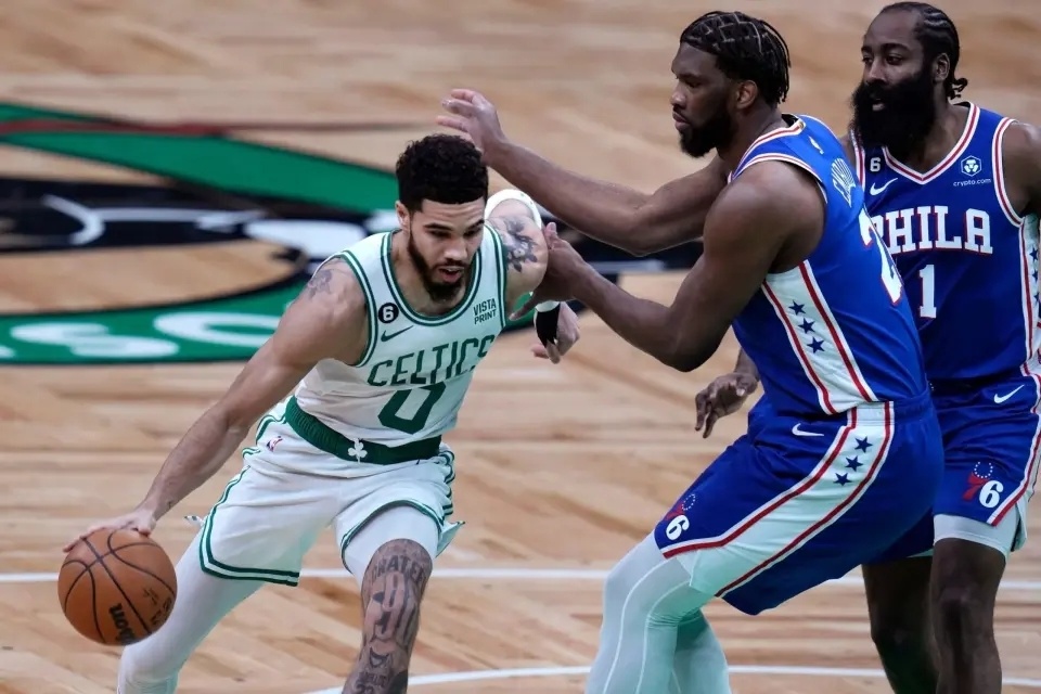 关于大连人主场艰难胜出，雄心壮志不改，保级艰辛的信息