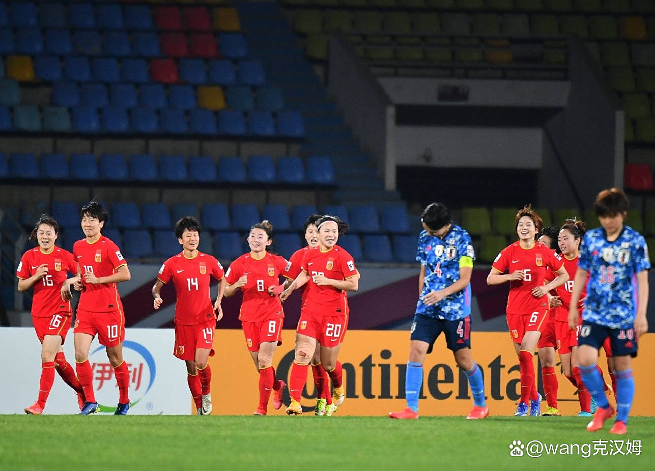 包含贵州女足比赛：贵阳队在点球大战中击败遵义队的词条