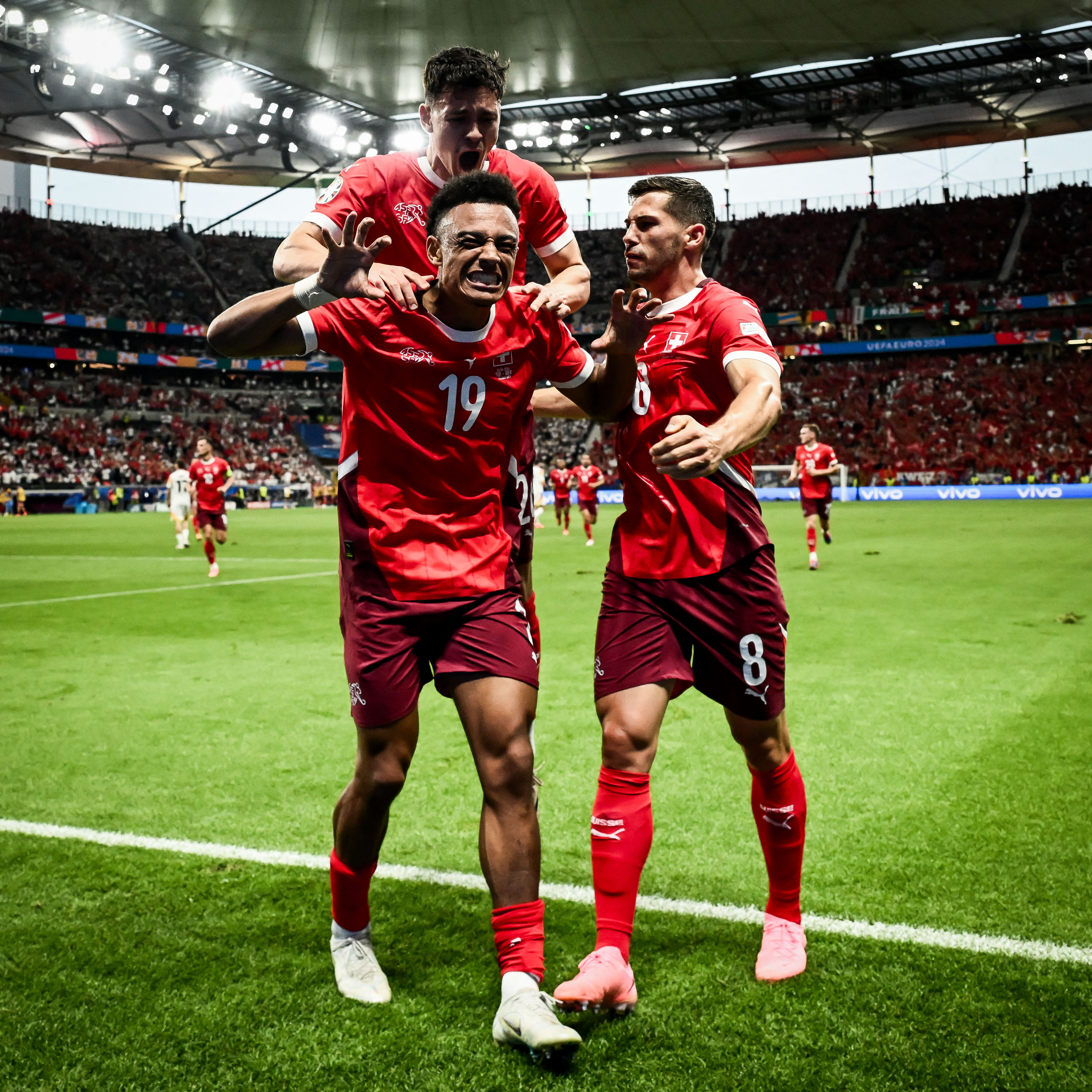 葡萄牙完胜荷兰，德布劳内状态火热的简单介绍