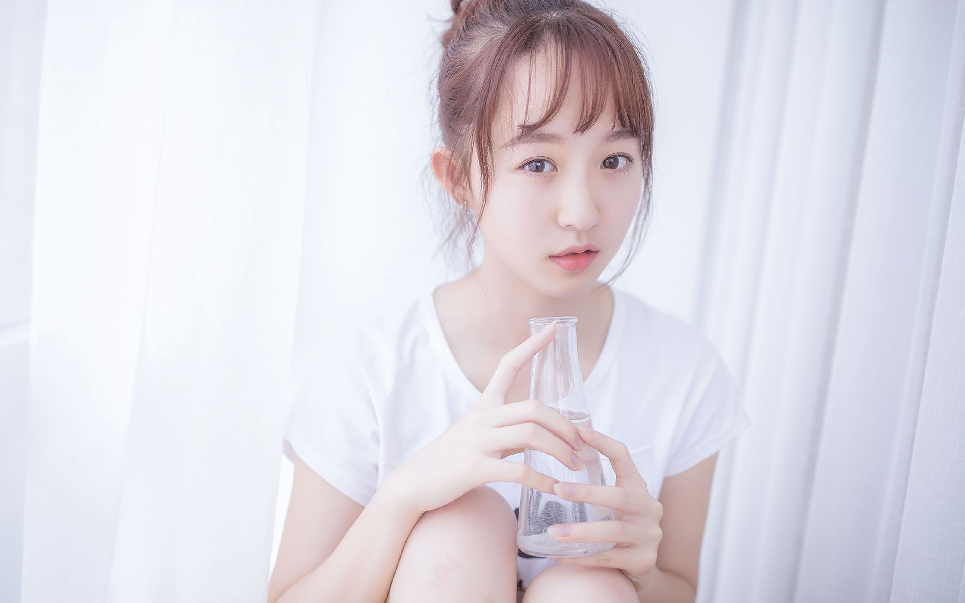 后仰,在天地倾倒的时刻