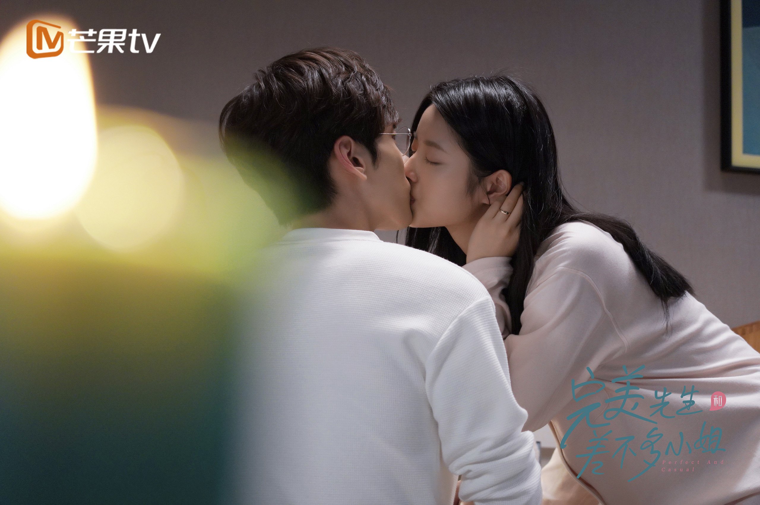 雷火电竞入驻-北欧冷锋与中场大师，瑞典如何终结巴黎霸权，莫德里奇的关键先生传奇