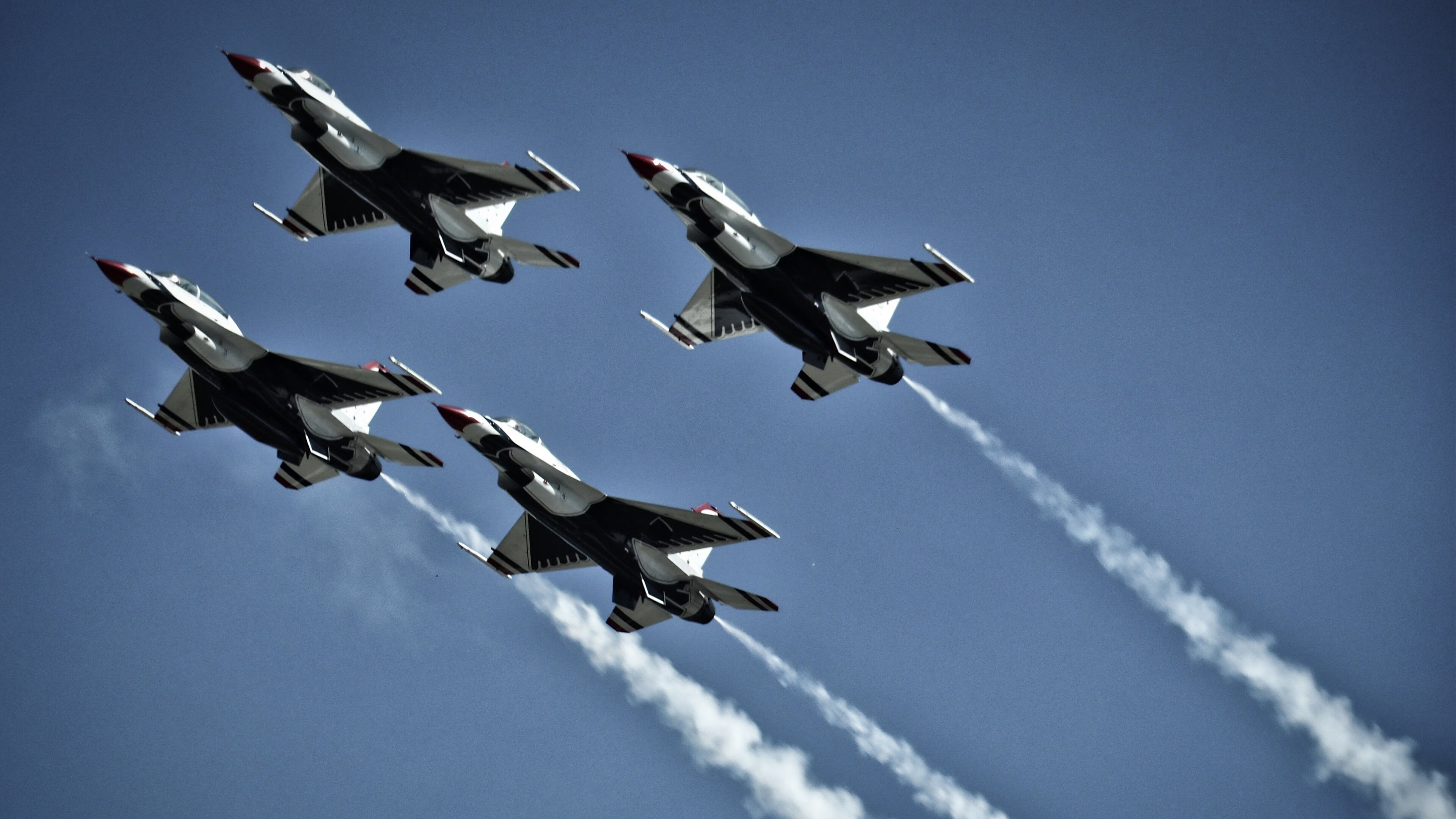 雷火电竞下载-铁血防线难抵灵光一现，哥斯达黎加血拼曼联，格列兹曼成致命舞蹈家