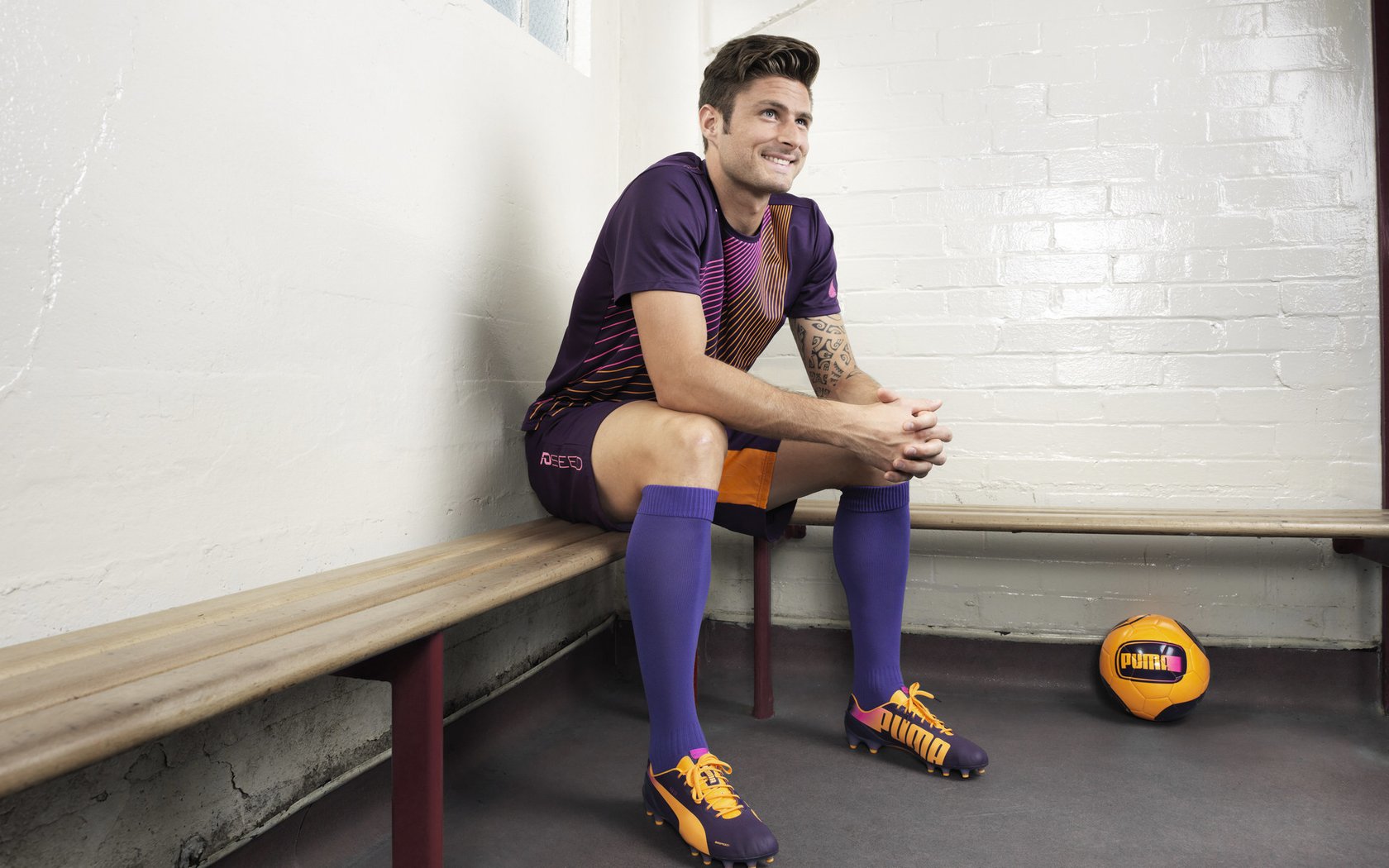 当英超争冠夜降维为詹姆斯的节奏