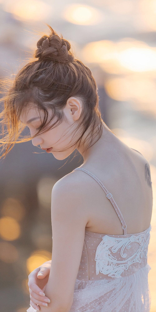 雷火电竞app-奇幻夜上演，西亚卡姆如觉醒巫师，魔术主场力擒勇士巨龙