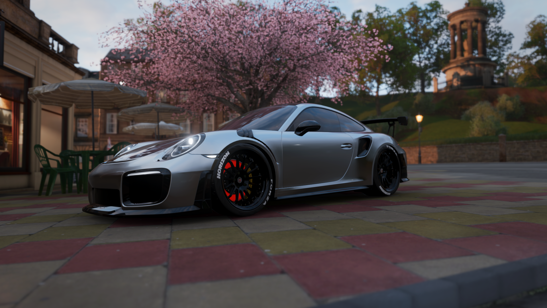 雷火电竞网站-绿茵新王加冕，2026世界杯焦点战，上海队如何踏平国王