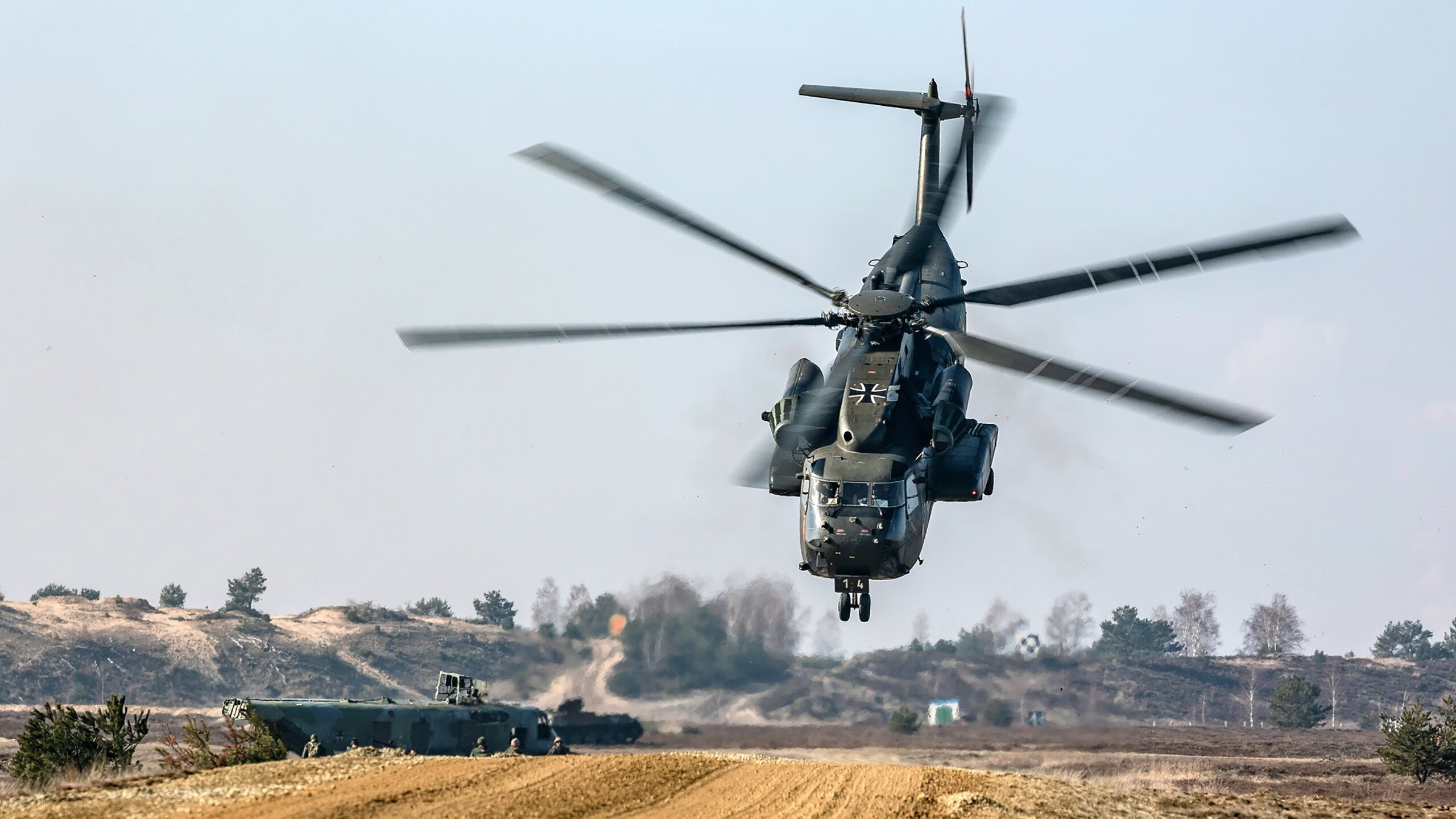 精密仪器与狂野狩猎，库里稳如时钟，鹈鹕的猎杀之夜