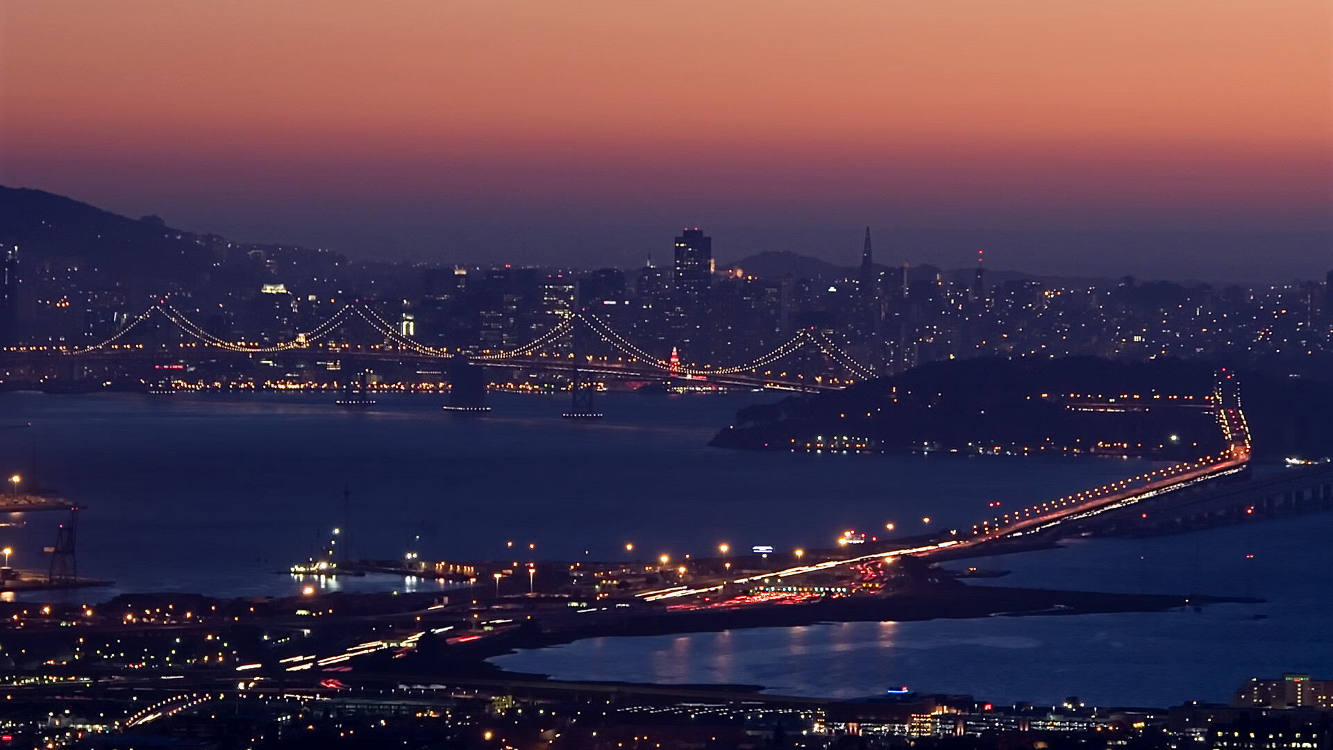 雷火电竞充值-跨界征服，保罗·乔治在球馆与赛道间的唯一性表演