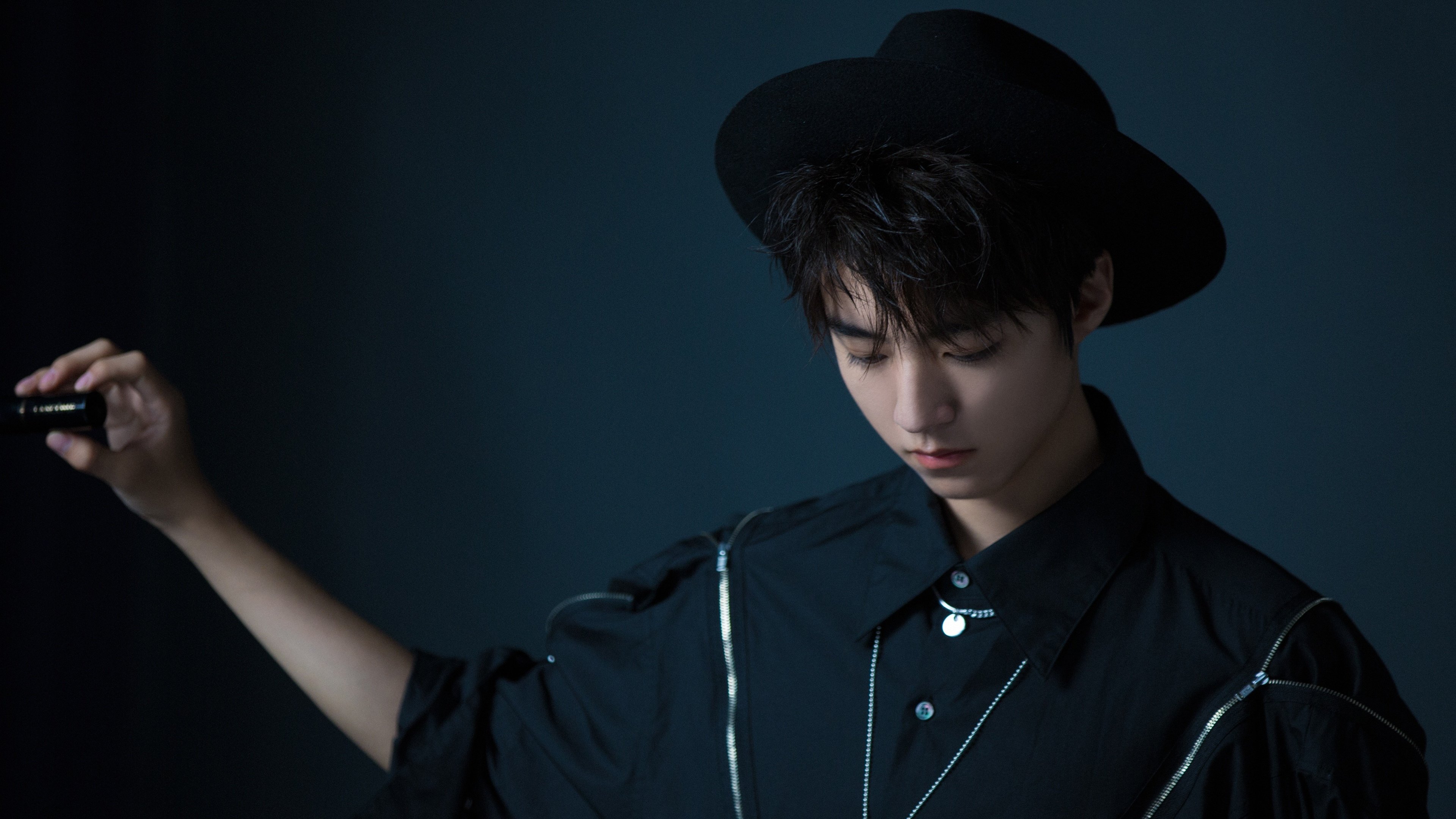 雷火电竞-抢七传奇，米切尔71分之夜如何重定义伟大