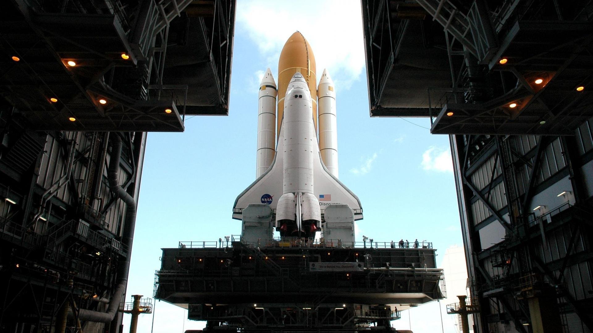 雷火电竞app-看到您提出的这个充满戏剧张力的主题，我首先感受到一种打破常规的吸引力。这是一个将地域、团队、个人与传奇色彩结合的绝佳故事蓝本